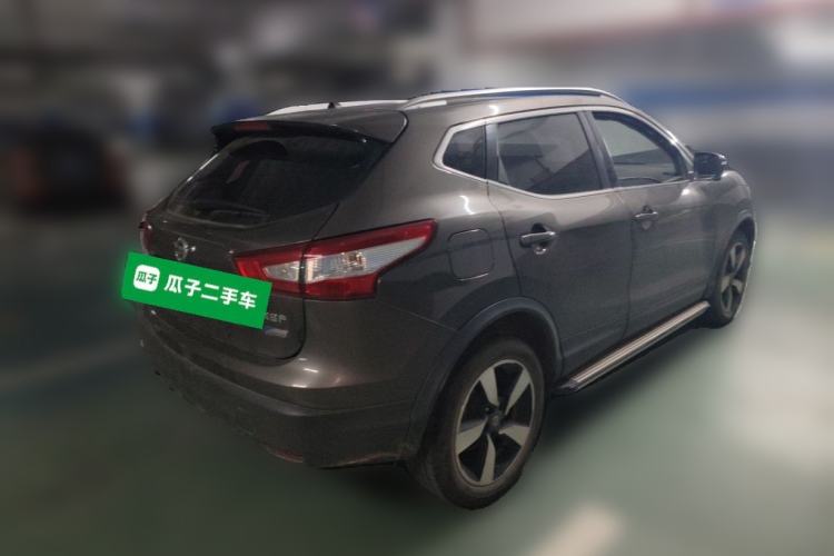Used Nissan Qashqai 2016 2.0L CVT Luxury Edition Rear Right 45 Deg