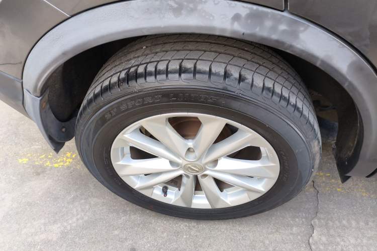 Used Nissan Qashqai 2016 2.0L CVT Elite Edition Right Rear Wheel Hub