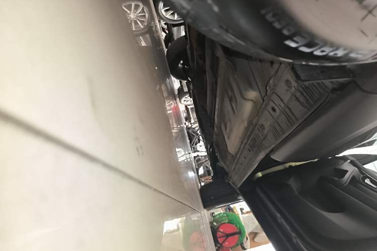 Used Nissan Qashqai 2016 2.0L CVT Elite Edition Right Side Sill
