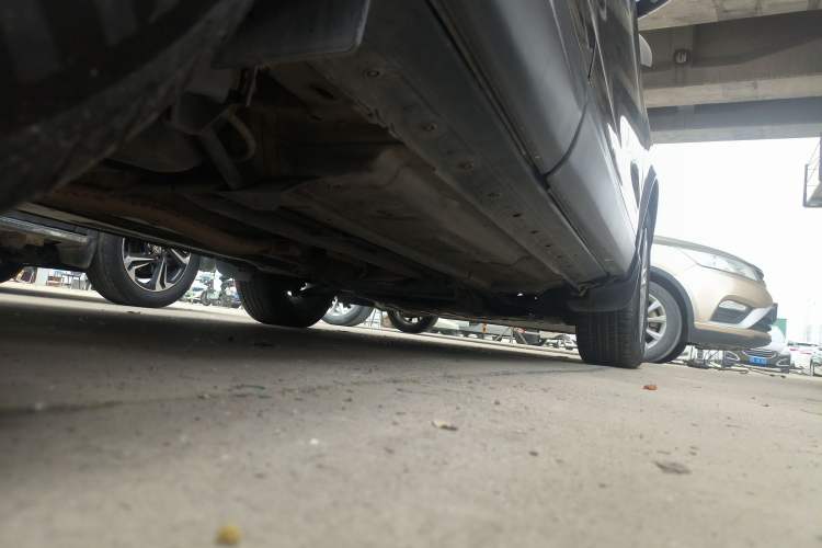 Used Nissan Qashqai 2016 2.0L CVT Elite Edition Right Side Sill