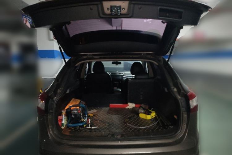 Used Nissan Qashqai 2016 2.0L CVT Luxury Edition Trunk
