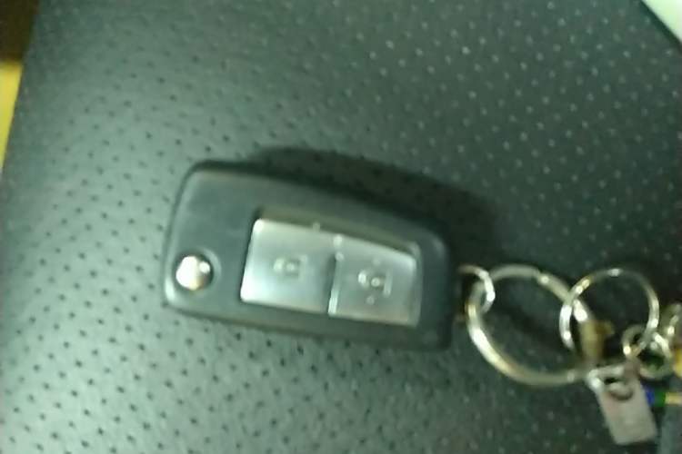 Used Nissan Qashqai 2016 2.0L CVT Elite Edition Vehicle Key