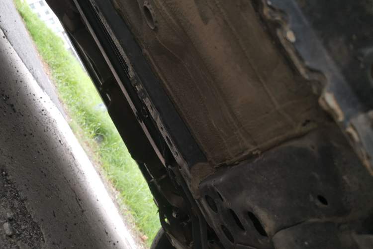 Used Nissan Qashqai 2016 2.0L CVT Elite Edition Chassis Front Right
