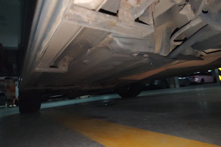 Used Nissan Qashqai 2016 2.0L CVT Elite Edition Chassis Rear Left