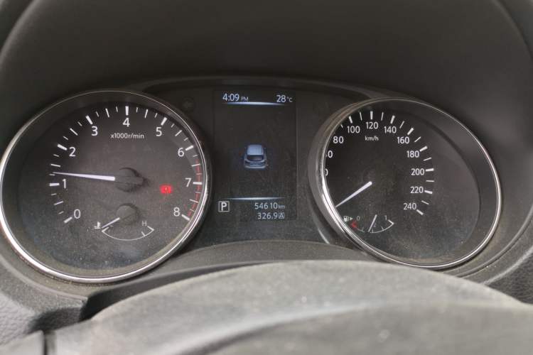 Used Nissan Qashqai 2016 2.0L CVT Elite Edition Instrument Cluster