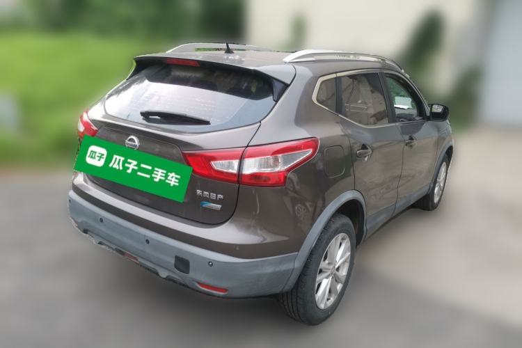 Used Nissan Qashqai 2016 2.0L CVT Elite Edition Rear Right 45 Deg