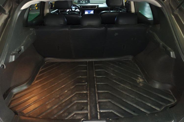 Used Nissan Qashqai 2016 2.0L CVT Elite Edition Trunk