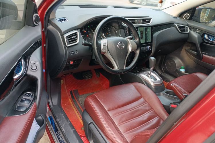 Used Nissan Qashqai 2016 2.0L CVT Elite Edition Driver Seat