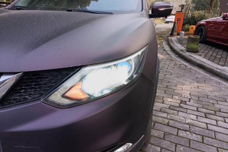Used Nissan Qashqai 2016 2.0L CVT Elite Edition Left Front Headlight