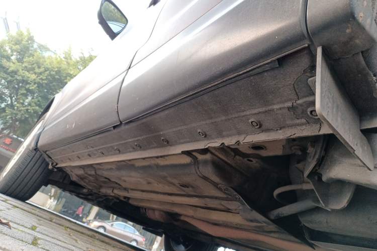 Used Nissan Qashqai 2016 2.0L CVT Elite Edition Left Side Sill