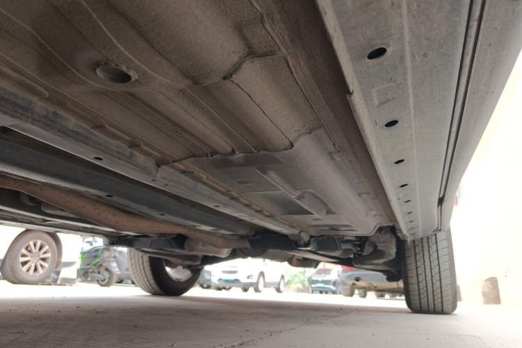 Used Nissan Qashqai 2016 2.0L CVT Elite Edition Chassis Front Left