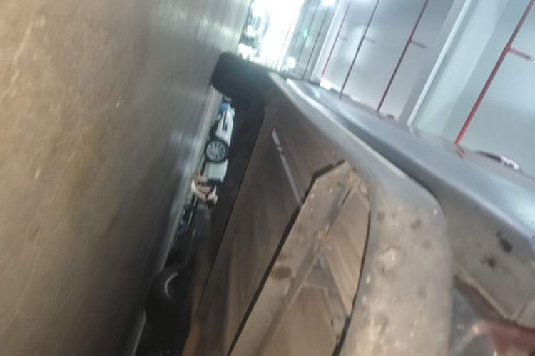 Used Nissan Qashqai 2016 2.0L CVT Luxury Edition Chassis Front Right