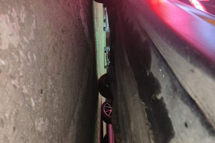 Used Nissan Qashqai 2016 2.0L CVT Elite Edition Chassis Front Right