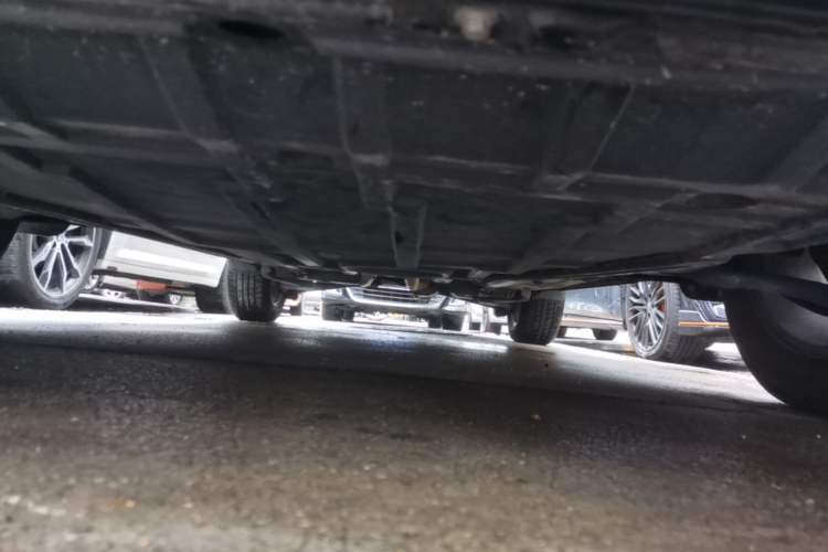 Used Nissan Qashqai 2016 2.0L CVT Elite Edition Chassis Front