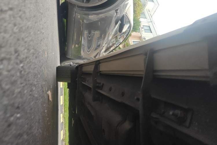 Used Nissan Qashqai 2016 2.0L CVT Luxury Edition Chassis Rear Left