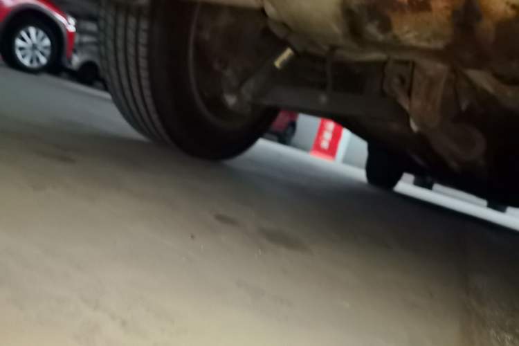 Used Nissan Qashqai 2016 2.0L CVT Elite Edition Chassis Rear Left