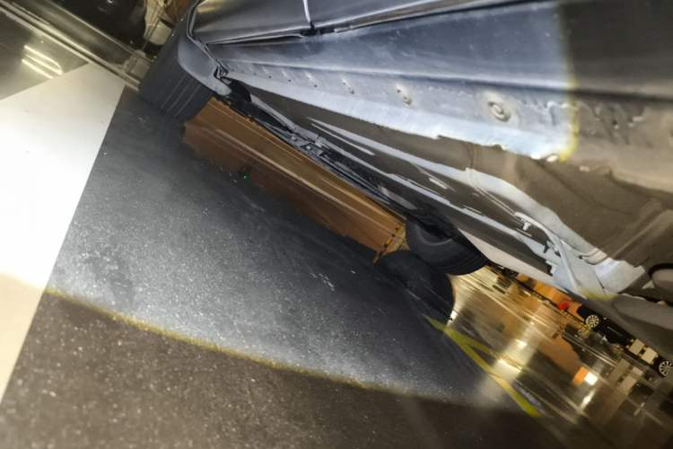 Used Nissan Qashqai 2016 2.0L CVT Elite Edition Chassis Rear Left
