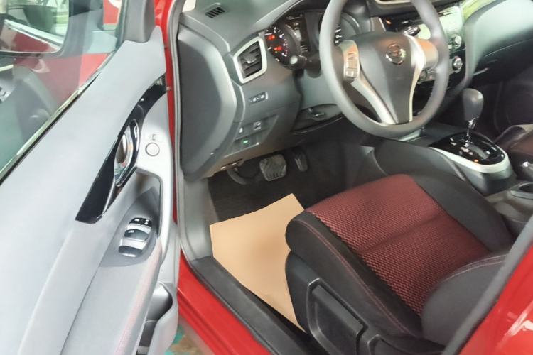 Used Nissan Qashqai 2016 2.0L CVT Elite Edition Driver Seat