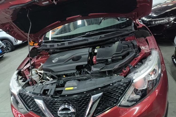 Used Nissan Qashqai 2016 2.0L CVT Luxury Edition Engine Bay