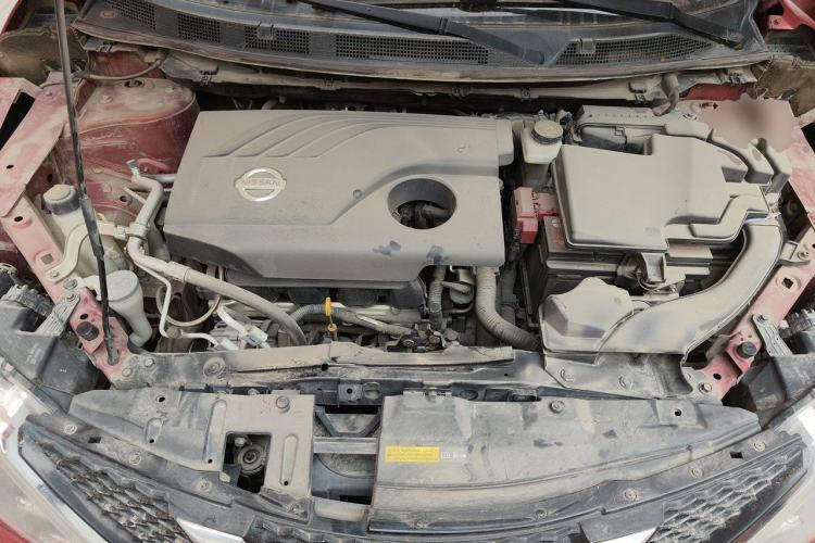 Used Nissan Qashqai 2016 2.0L CVT Elite Edition Engine Bay