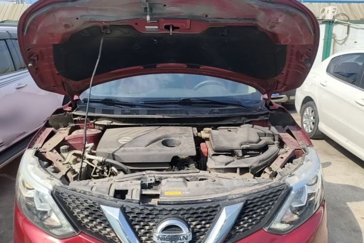 Used Nissan Qashqai 2016 2.0L CVT Luxury Edition Engine Bay