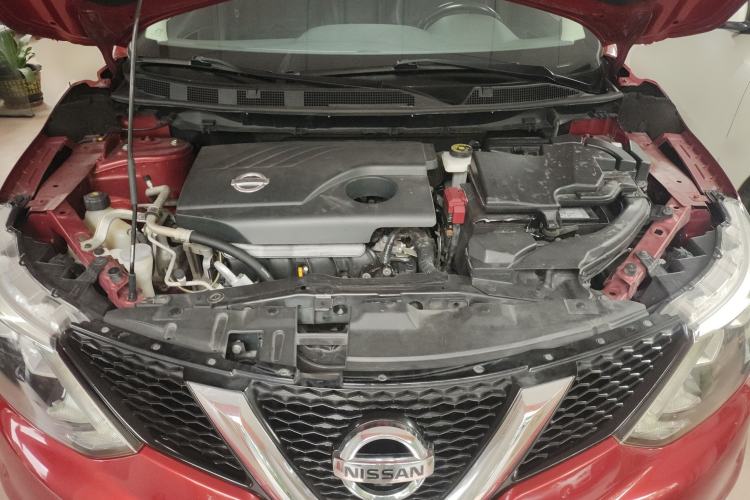 Used Nissan Qashqai 2016 2.0L CVT Deluxe Edition Engine Bay