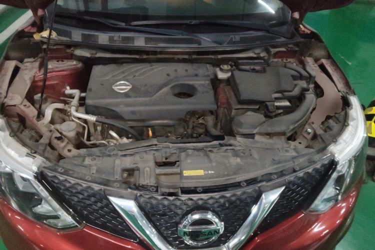 Used Nissan Qashqai 2016 2.0L CVT Luxury Edition Engine Bay