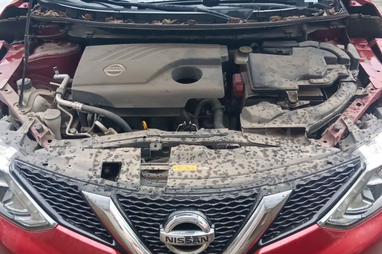 Used Nissan Qashqai 2016 2.0L CVT Elite Edition Engine Bay