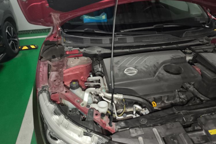 Used Nissan Qashqai 2016 2.0L CVT Luxury Edition Engine Bay Right