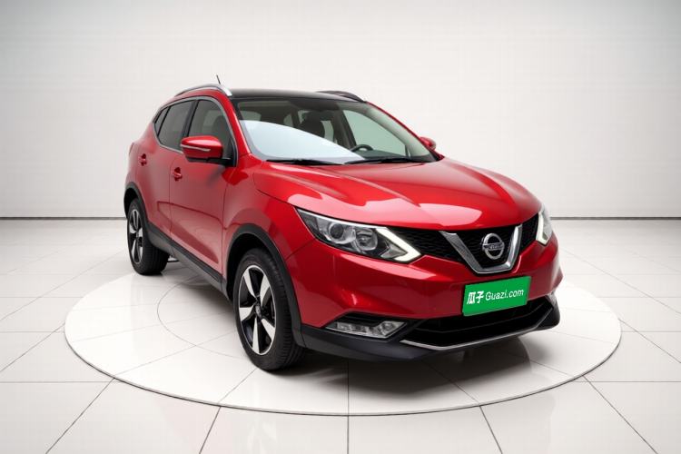 Used Nissan Qashqai 2016 2.0L CVT Luxury Edition Exterior 2