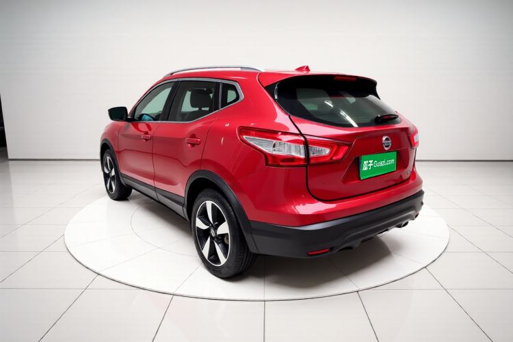 Used Nissan Qashqai 2016 2.0L CVT Luxury Edition Exterior 3