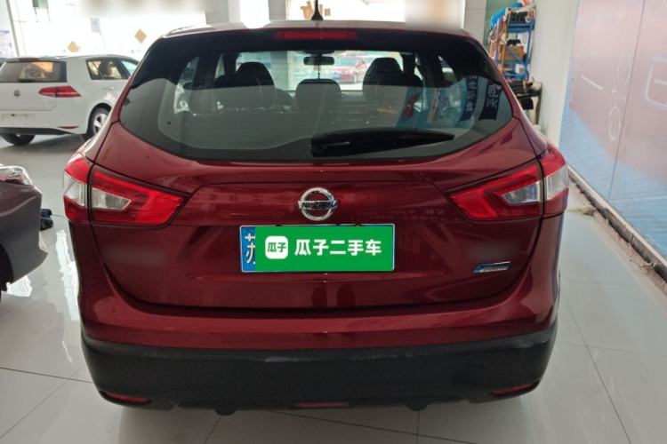 Used Nissan Qashqai 2016 2.0L CVT Elite Edition Exterior 4