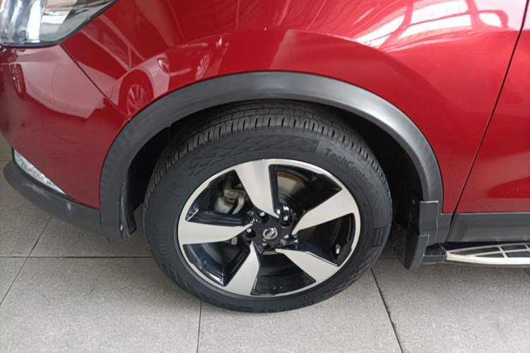 Used Nissan Qashqai 2016 2.0L CVT Luxury Edition Exterior 4