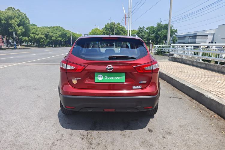 Used Nissan Qashqai 2016 2.0L CVT Deluxe Edition Exterior 5