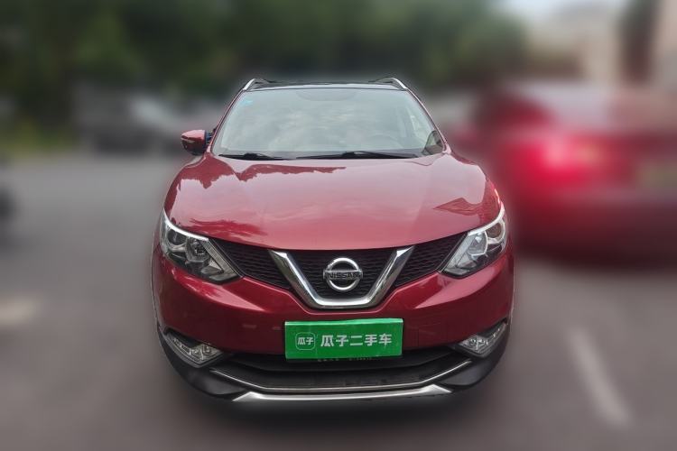 Used Nissan Qashqai 2016 2.0L CVT Luxury Edition Front