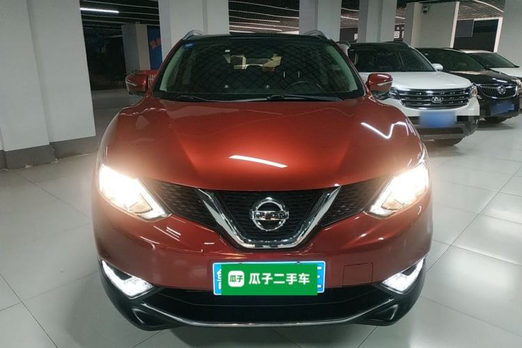 Used Nissan Qashqai 2016 2.0L CVT Luxury Edition Front