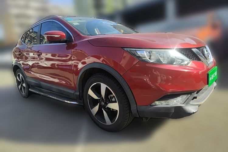 Used Nissan Qashqai 2016 2.0L CVT Luxury Edition Front Right 45 Deg