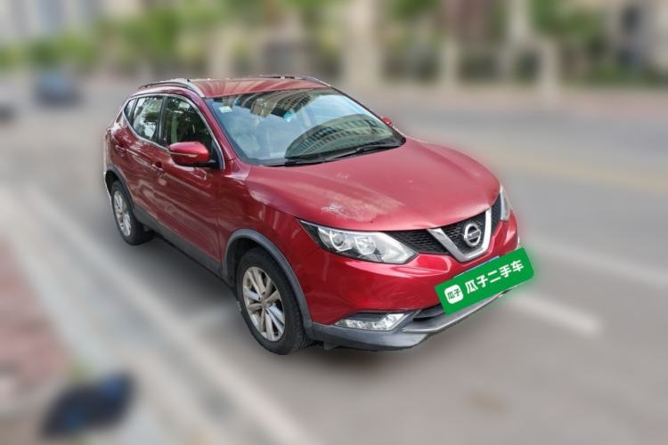 Used Nissan Qashqai 2016 2.0L CVT Elite Edition Front Right 45 Deg