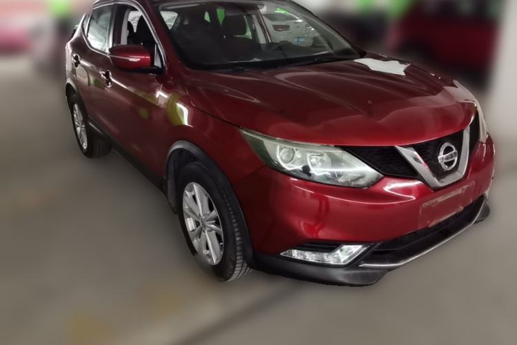 Used Nissan Qashqai 2016 2.0L CVT Elite Edition Front Right 45 Deg
