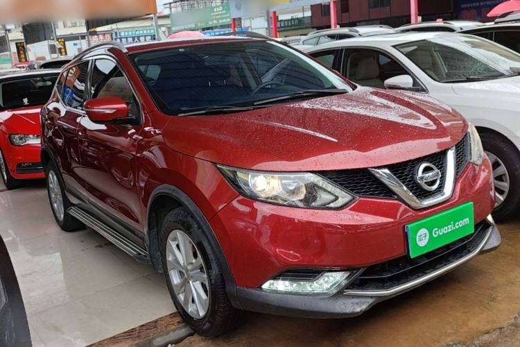 Used Nissan Qashqai 2016 2.0L CVT Elite Edition Front Right 45 Deg