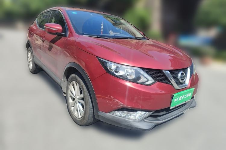 Used Nissan Qashqai 2016 2.0L CVT Elite Edition Front Right 45 Deg