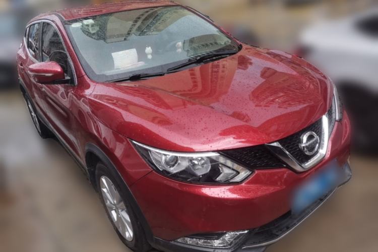 Used Nissan Qashqai 2016 2.0L CVT Elite Edition Front Right 45 Deg