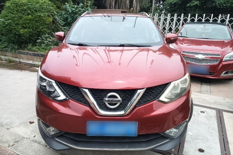 Used Nissan Qashqai 2016 2.0L CVT Elite Edition Front