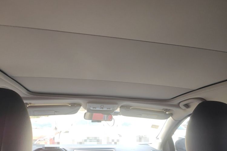 Used Nissan Qashqai 2016 2.0L CVT Luxury Edition Headliner