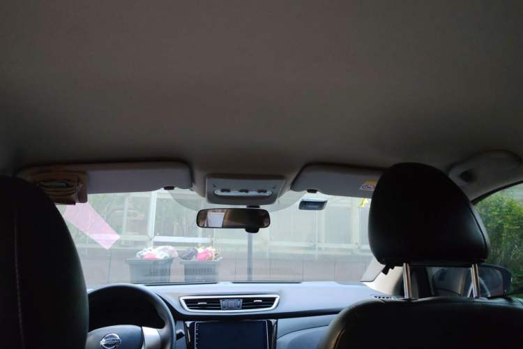 Used Nissan Qashqai 2016 1.2T CVT Fashion Edition Headliner