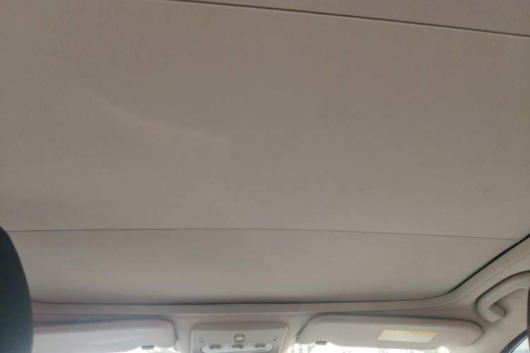 Used Nissan Qashqai 2016 2.0L CVT Luxury Edition Headliner