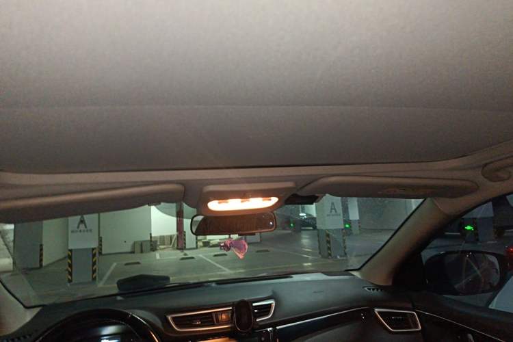 Used Nissan Qashqai 2016 2.0L CVT Luxury Edition Headliner