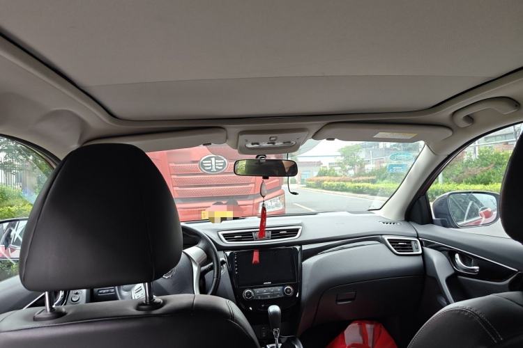 Used Nissan Qashqai 2016 2.0L CVT Luxury Edition Headliner