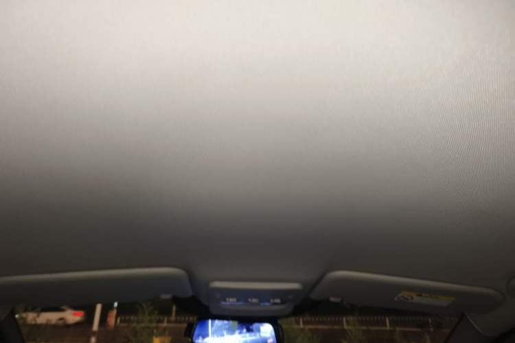 Used Nissan Qashqai 2016 2.0L CVT Elite Edition Headliner