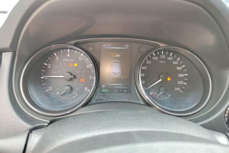 Used Nissan Qashqai 2016 2.0L CVT Luxury Edition Instrument Cluster